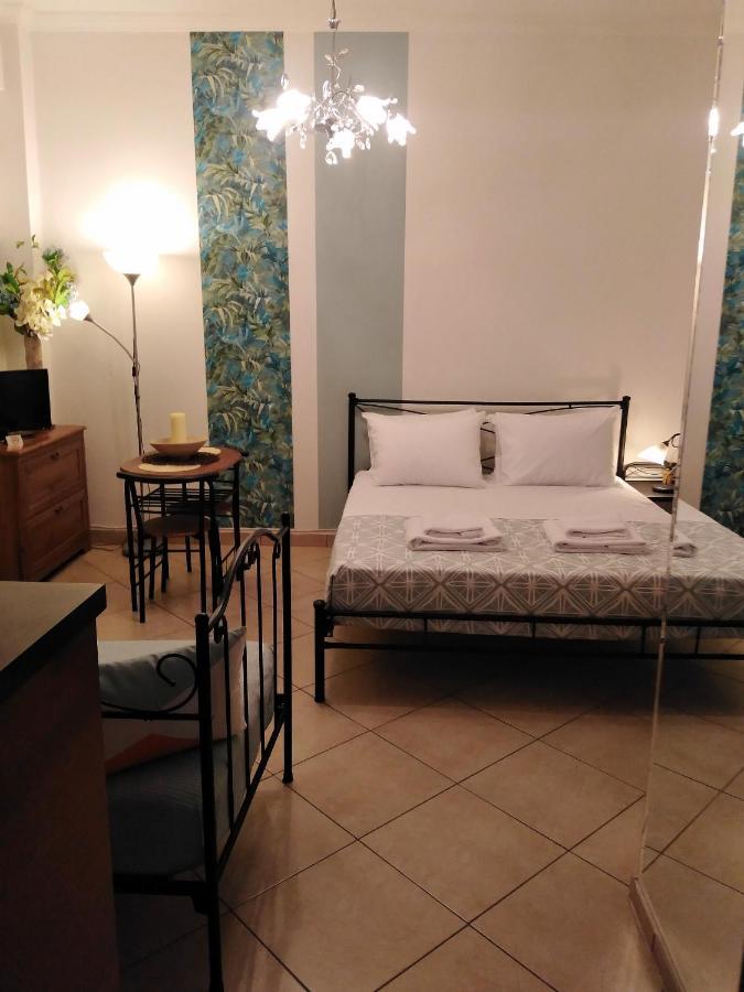 Appartement La Casa Di Maria à Athènes Extérieur photo