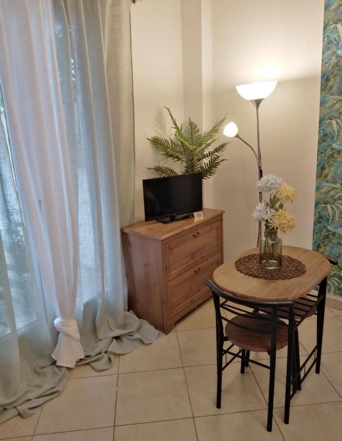 Appartement La Casa Di Maria à Athènes Extérieur photo